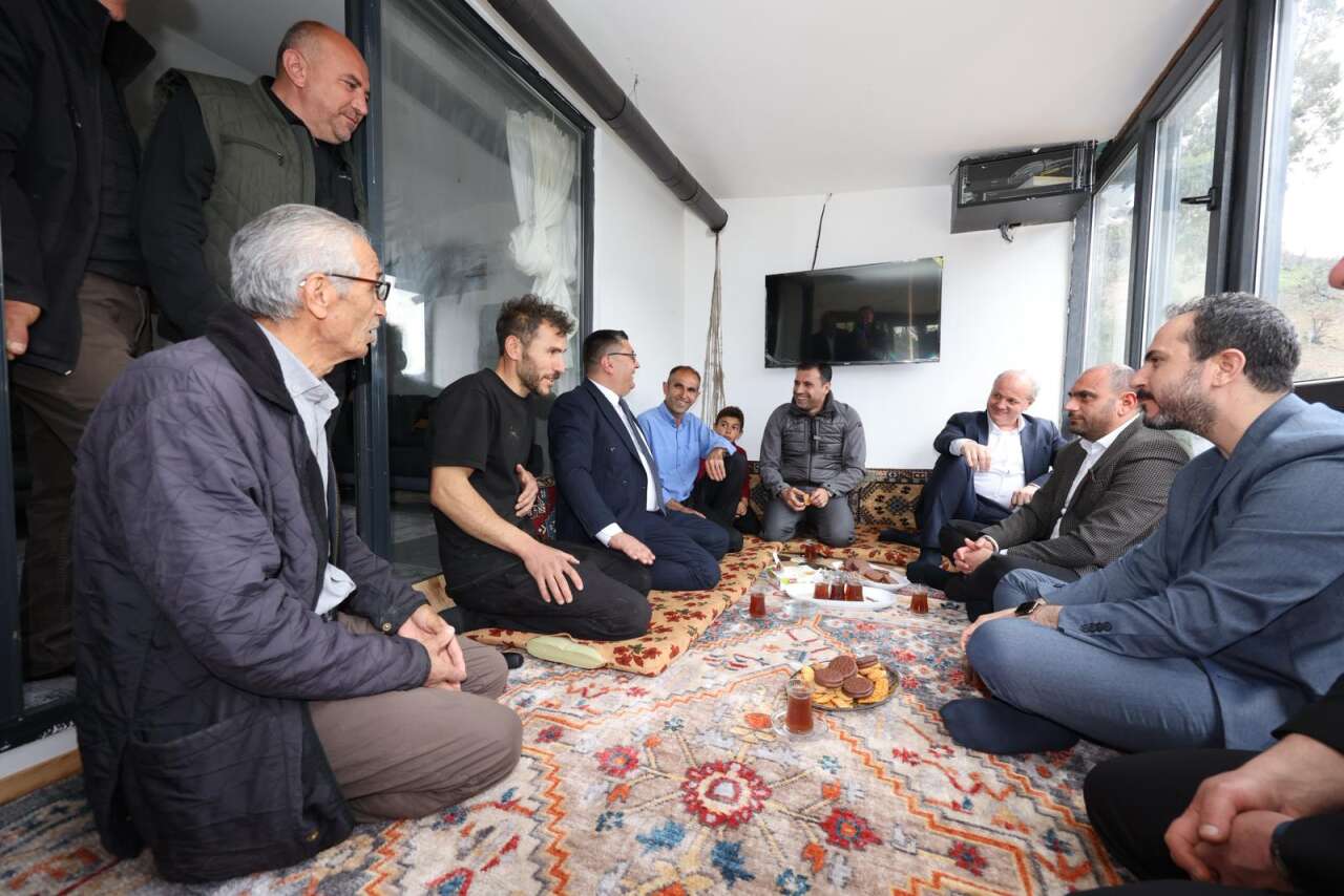 AK Parti Konya Teşkilatı Bozkır’a çıkarma yaptı 5